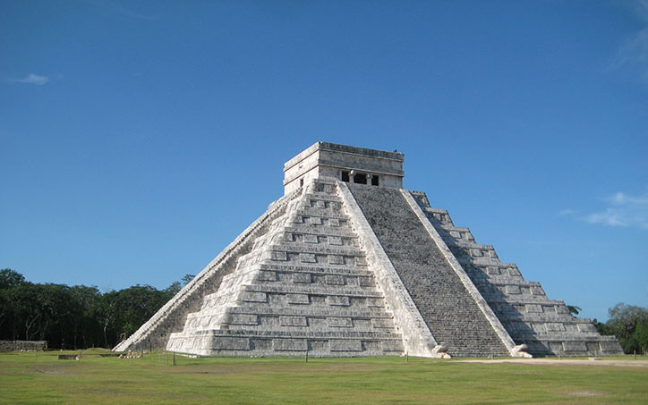 Chichen_Itza_thumb.jpg